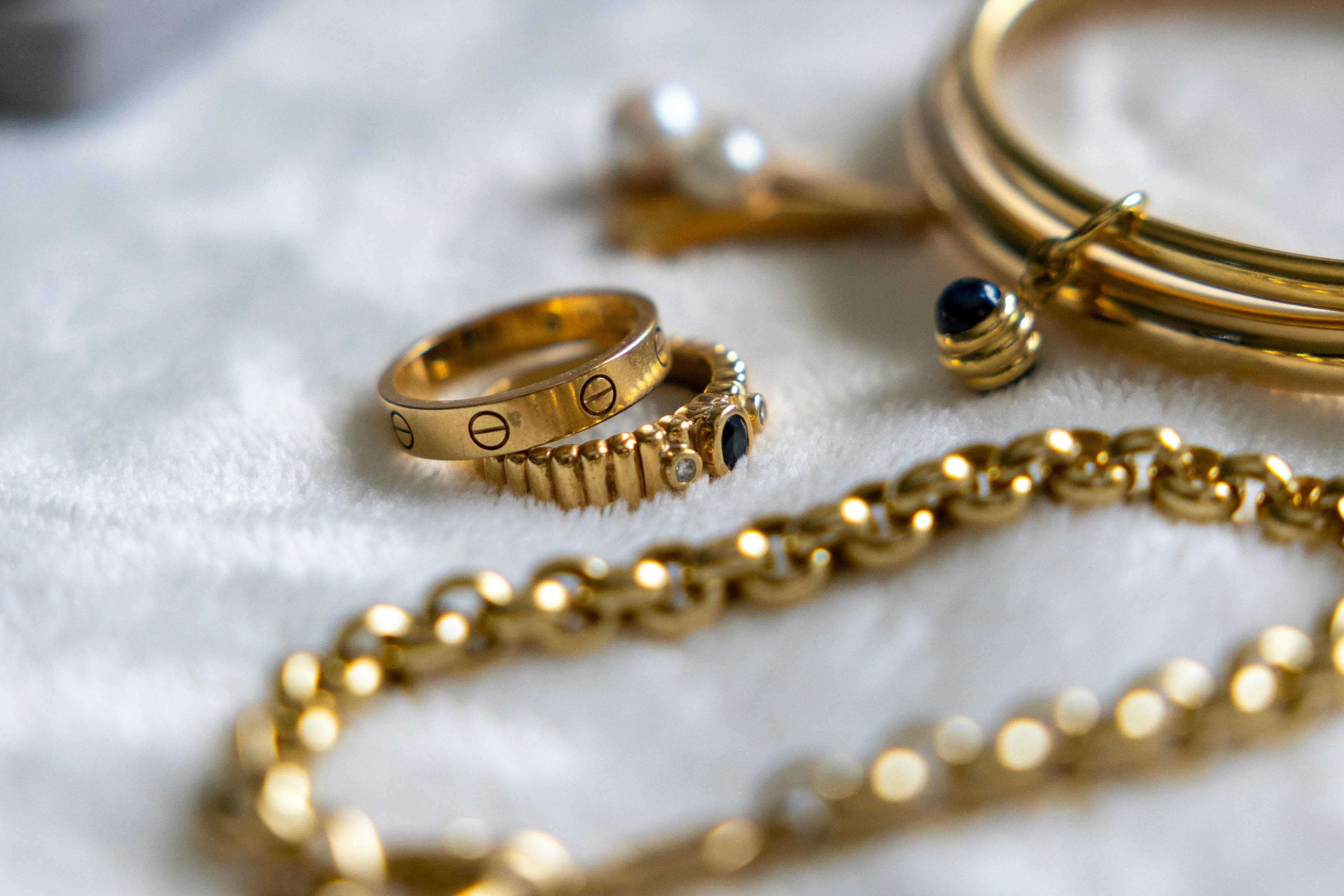 PREMIUM DUBAI GOLD